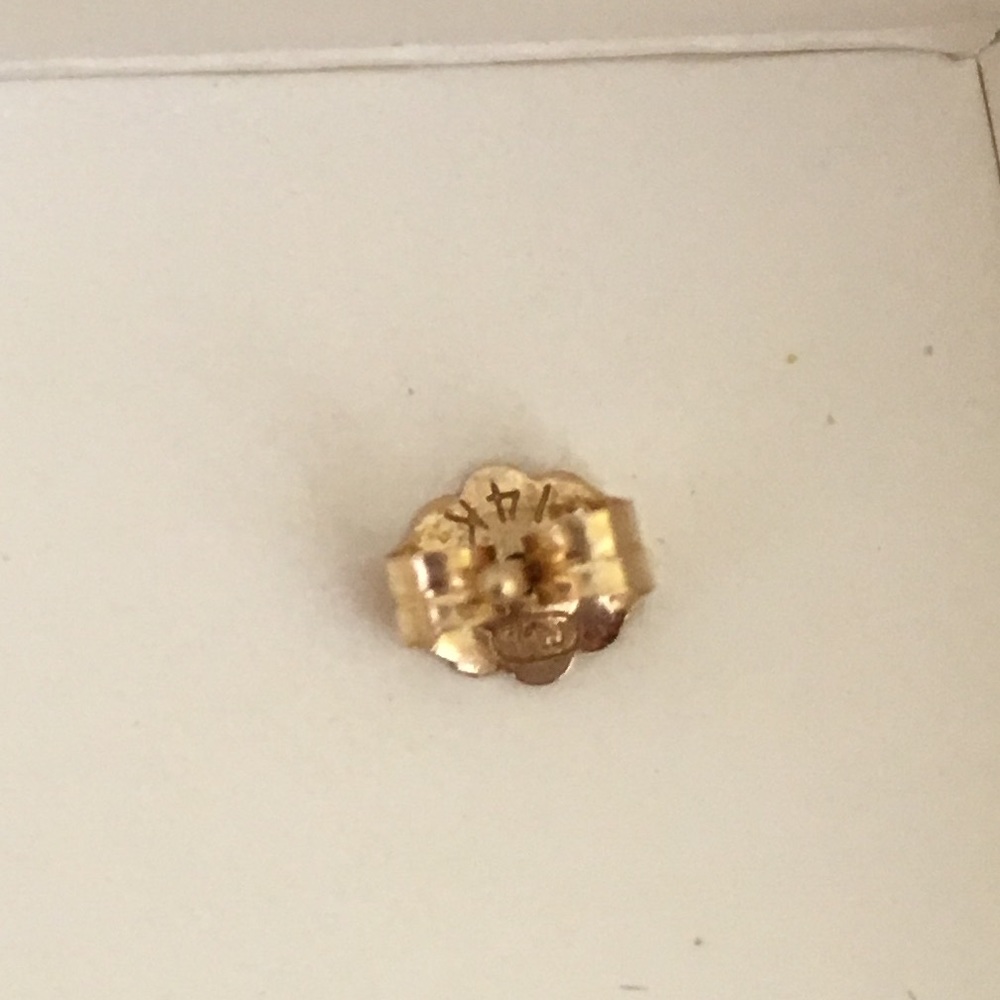 NOT FOR SALE VTG 90s 14K Gold Pearl & Diamond Earrings. - Picture 5 of 6